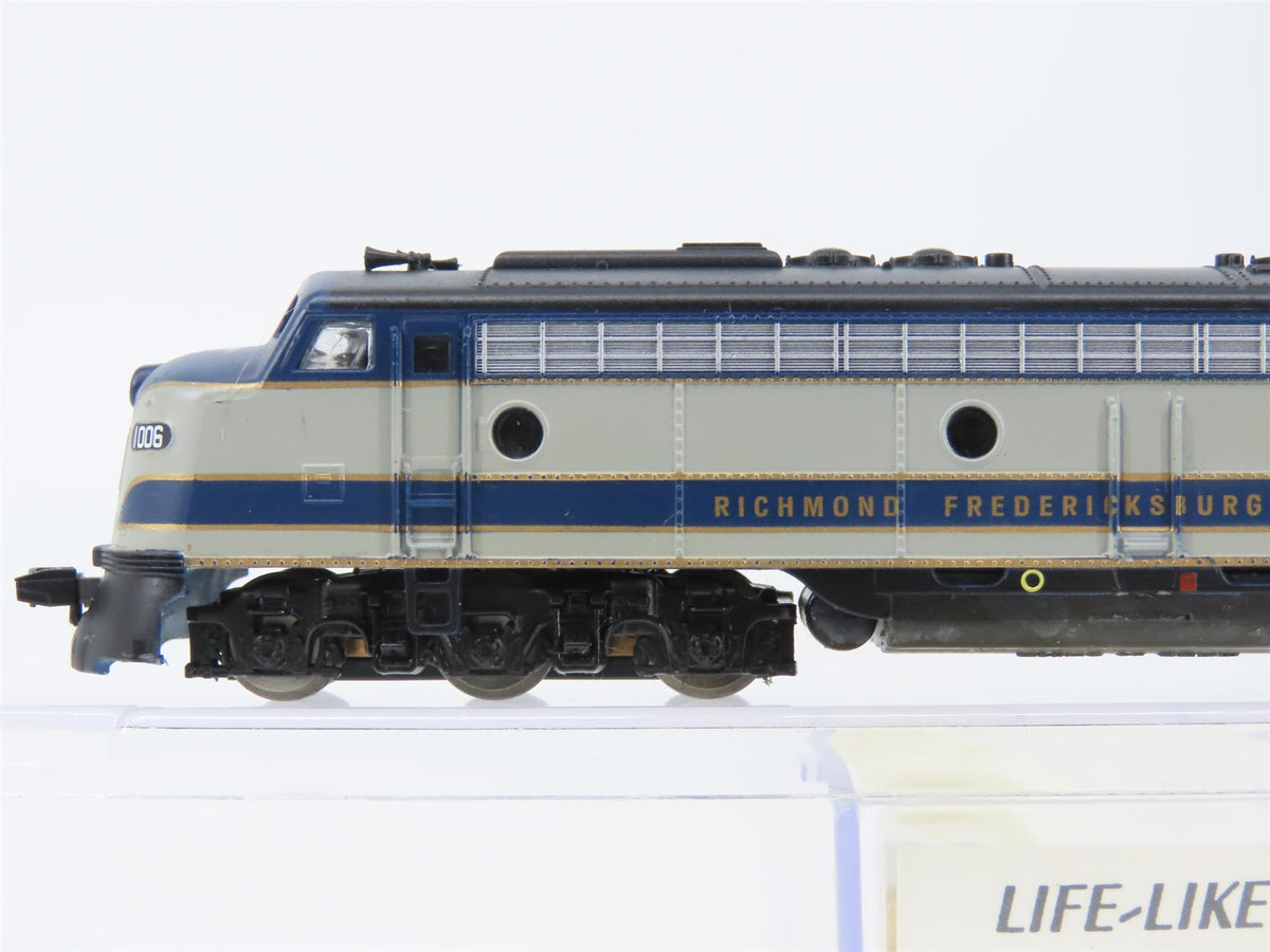 N Scale Life-Like 7216 Richmond Fredericksburg &amp; Potomac E8A Diesel Loco #1006
