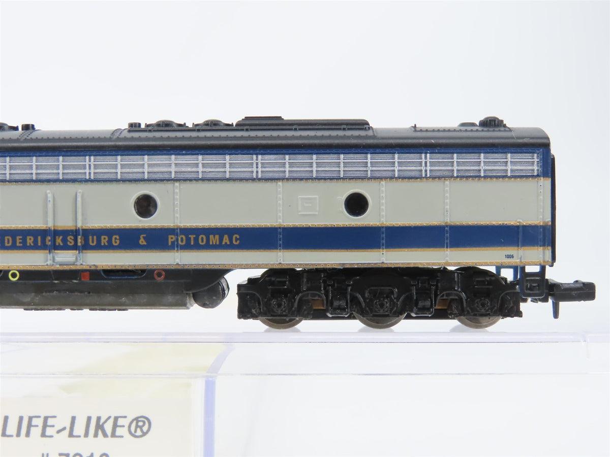 N Scale Life-Like 7216 Richmond Fredericksburg &amp; Potomac E8A Diesel Loco #1006