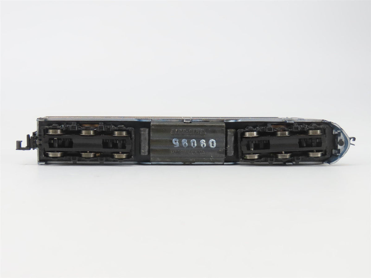 N Scale Life-Like 7216 Richmond Fredericksburg &amp; Potomac E8A Diesel Loco #1006