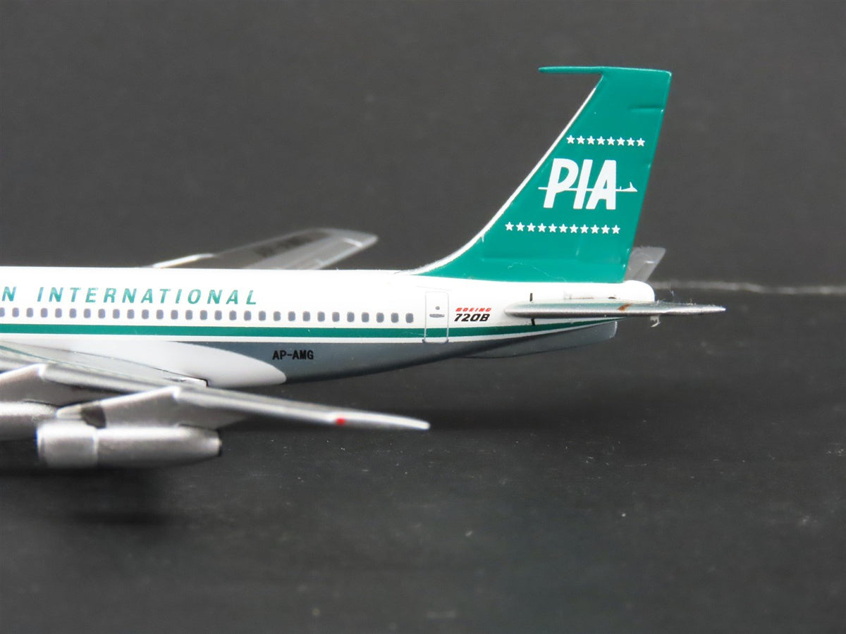 1:400 Scale AeroClassics Die-Cast PIA Pakistan Boeing 720-040B Airliner AP-AMG