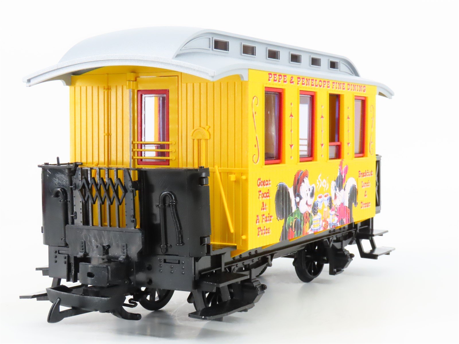 G Scale LGB 35065 Looney Tunes Pepe & Penelope Fine Dining Passenger Car