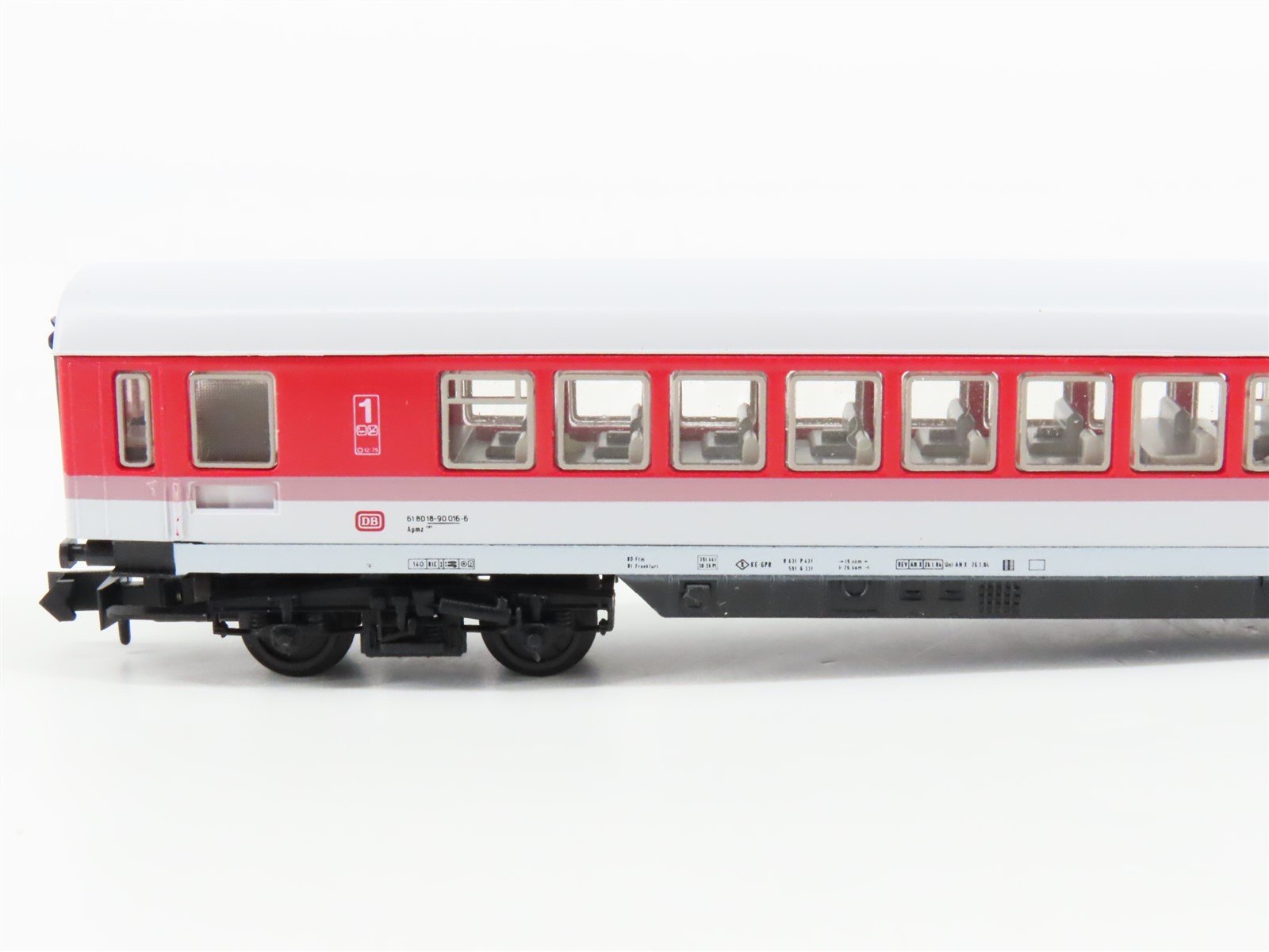 N Scale Arnold 3823 DB Deutsche Bahn 1st Class Coach Passenger #1890016