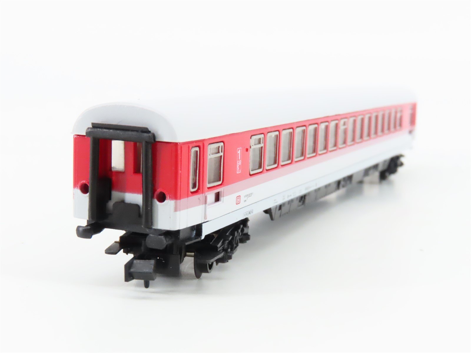 N Scale Arnold 3823 DB Deutsche Bahn 1st Class Coach Passenger #1890016