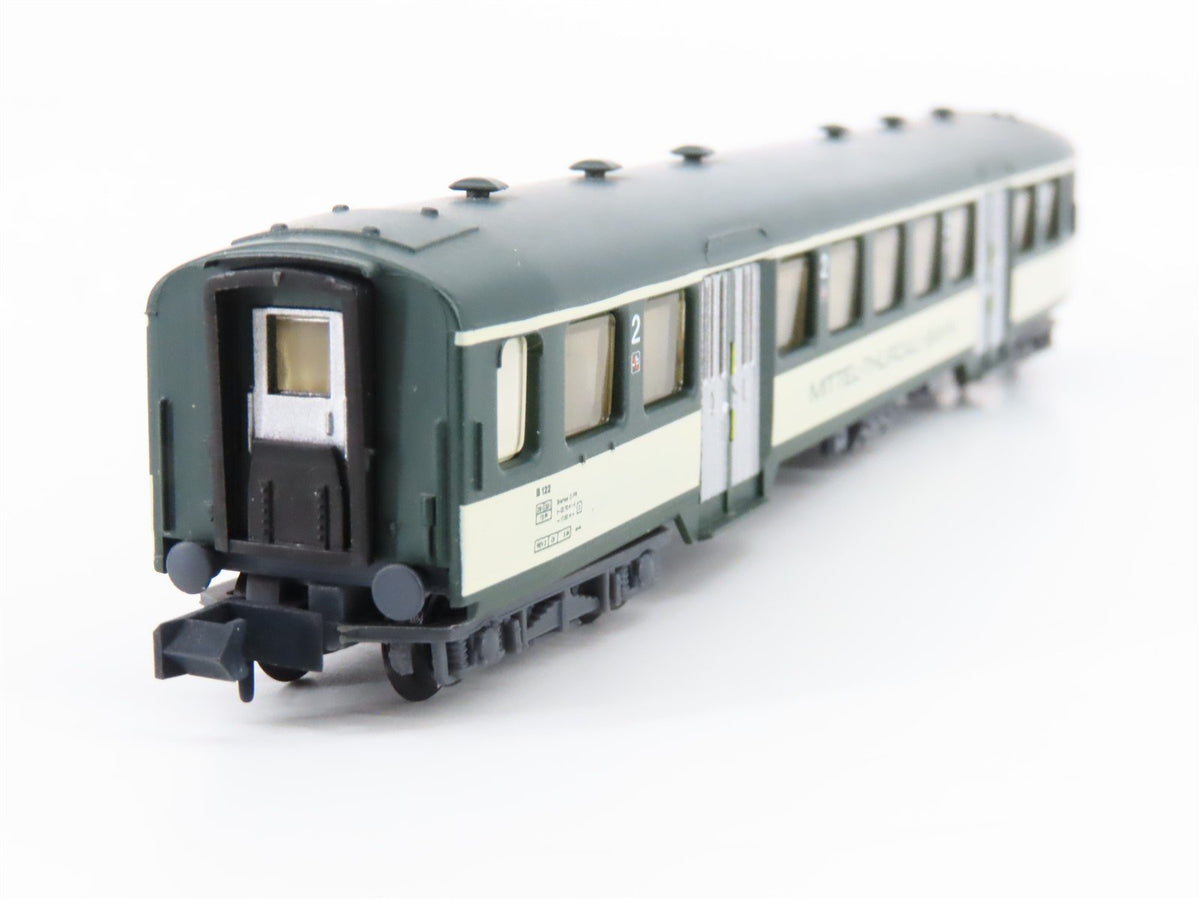 N Scale Arnold Mittel-Thurgau-Bahn 2nd Class Coach Passenger