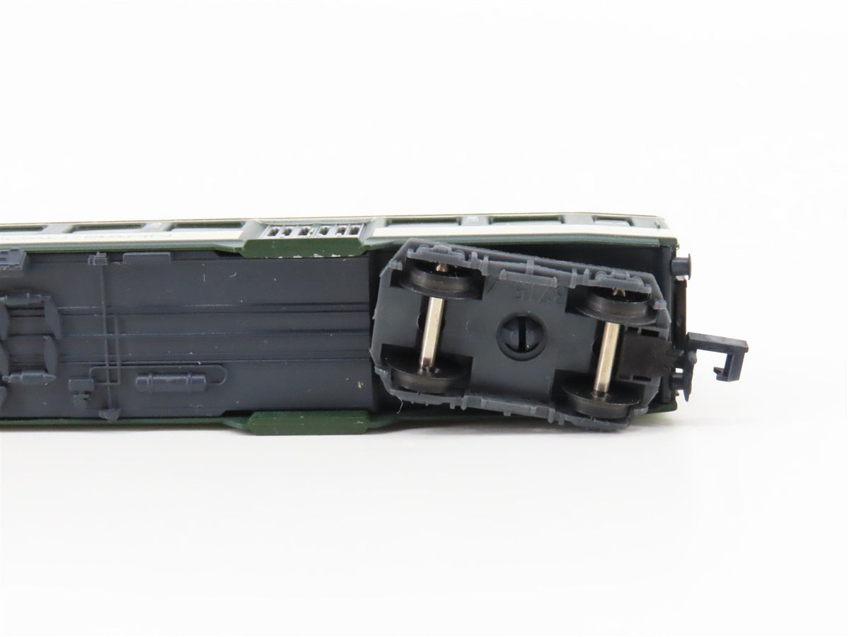 N Scale Arnold Mittel-Thurgau-Bahn 2nd Class Coach Passenger