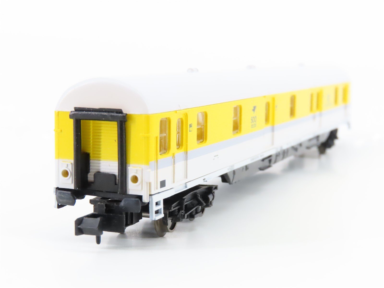 N Scale Arnold 3281 DBP Deutsche Bundespost 500 Jahre Post Mail Passenger