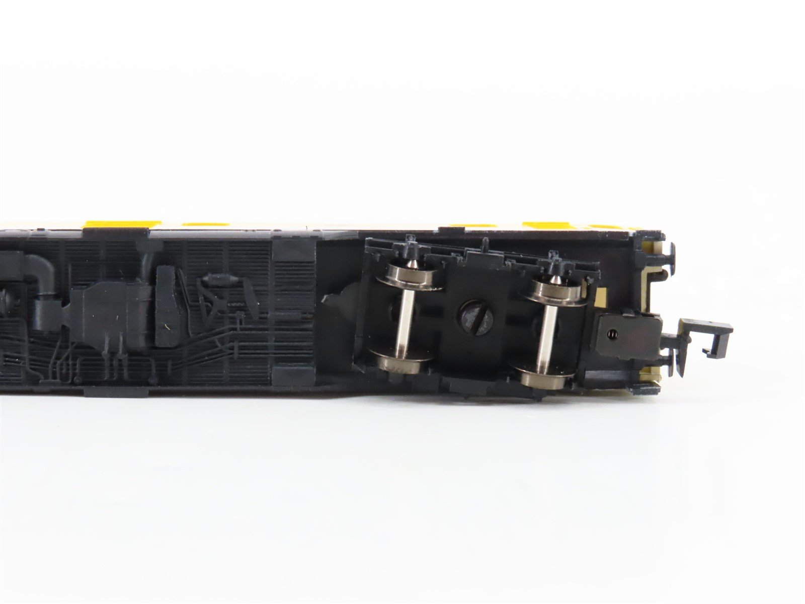 N Scale Arnold 3281 DBP Deutsche Bundespost 500 Jahre Post Mail Passenger