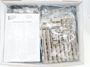 HO 1/87 Scale Walthers Cornerstone Modulars 933-3798 Empire Leather Tanning Set