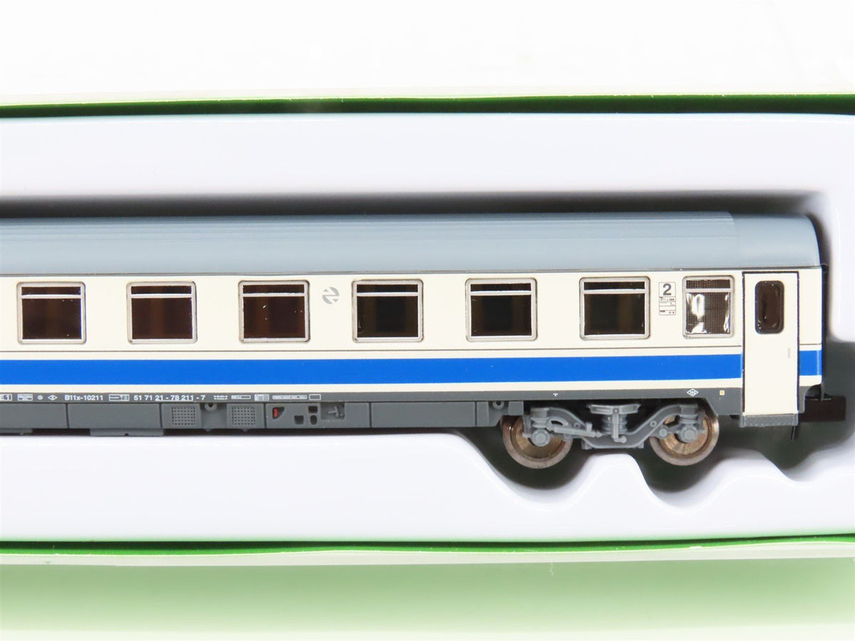 N Scale Arnold Hornby HN4173 Grandes Lineas 2nd Class Coach Passenger #2178211