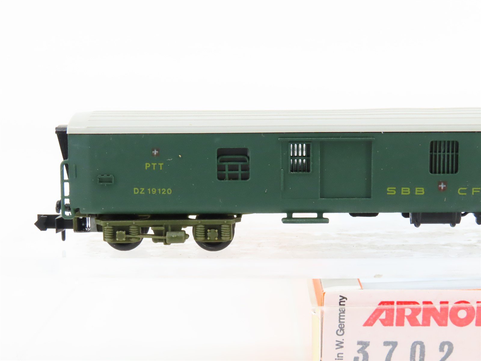 N Scale Arnold 3702CH SBB CFF Swiss Federal Railways Baggage Passenger #19120
