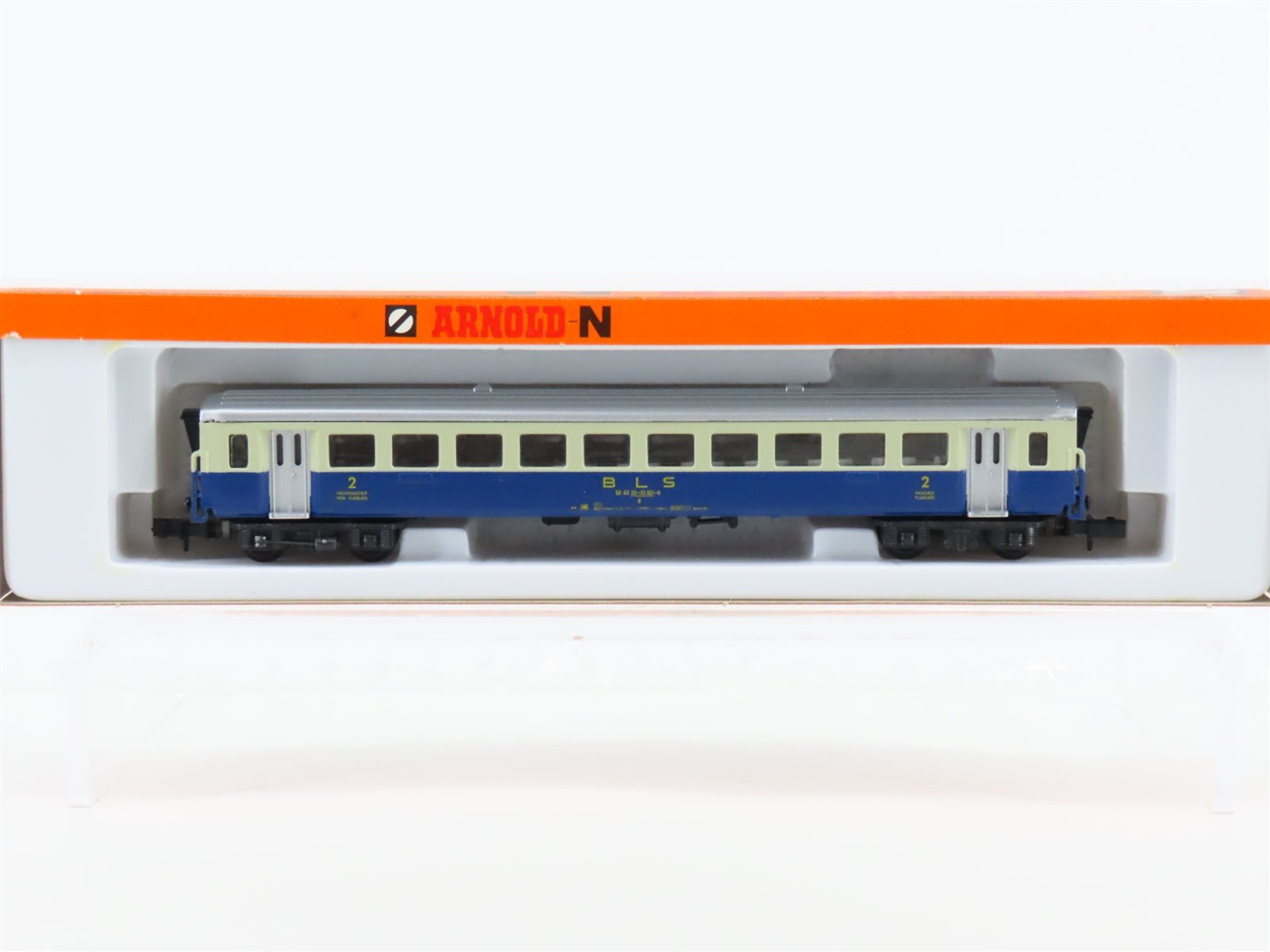 N Scale Arnold 3722 BLS Railway 2nd Class Coach Passenger #2033821