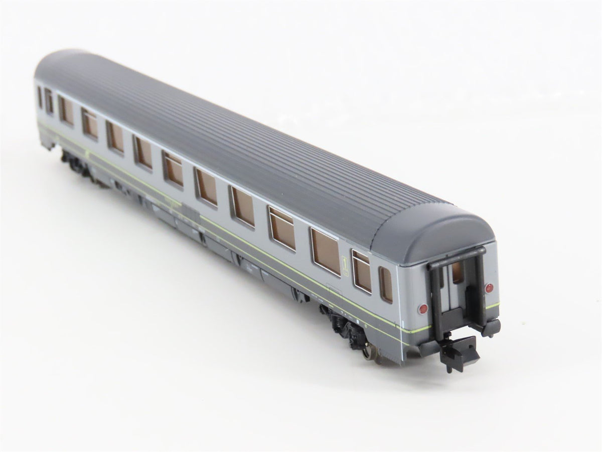 N Scale Arnold 3804 FS Ferrovie dello Stato 1st Class Coach Passenger #1990118