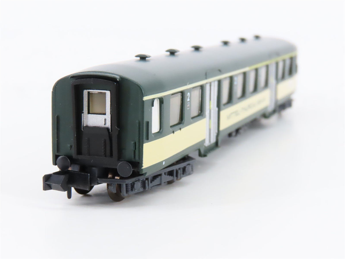 N Scale Arnold 3705 Mittel-Thurgau-Bahn 1st &amp; 2nd Class Passenger