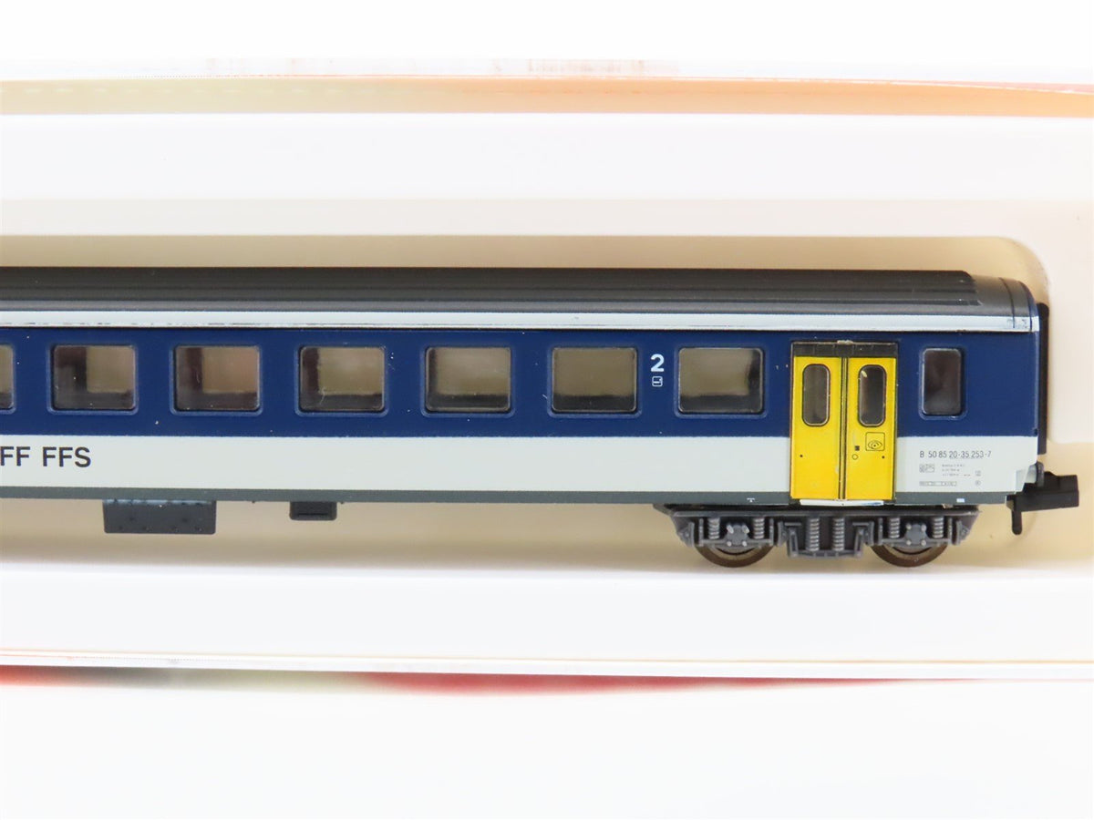N Arnold 3258 SBB CFF FFS Swiss Federal Railways 2nd Class Passenger #2035253