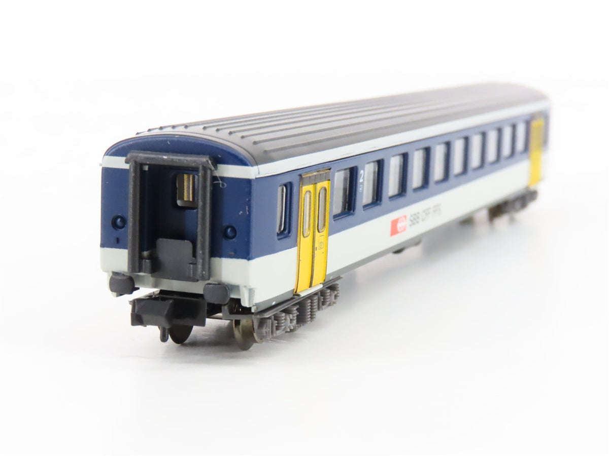 N Arnold 3258 SBB CFF FFS Swiss Federal Railways 2nd Class Passenger #2035253