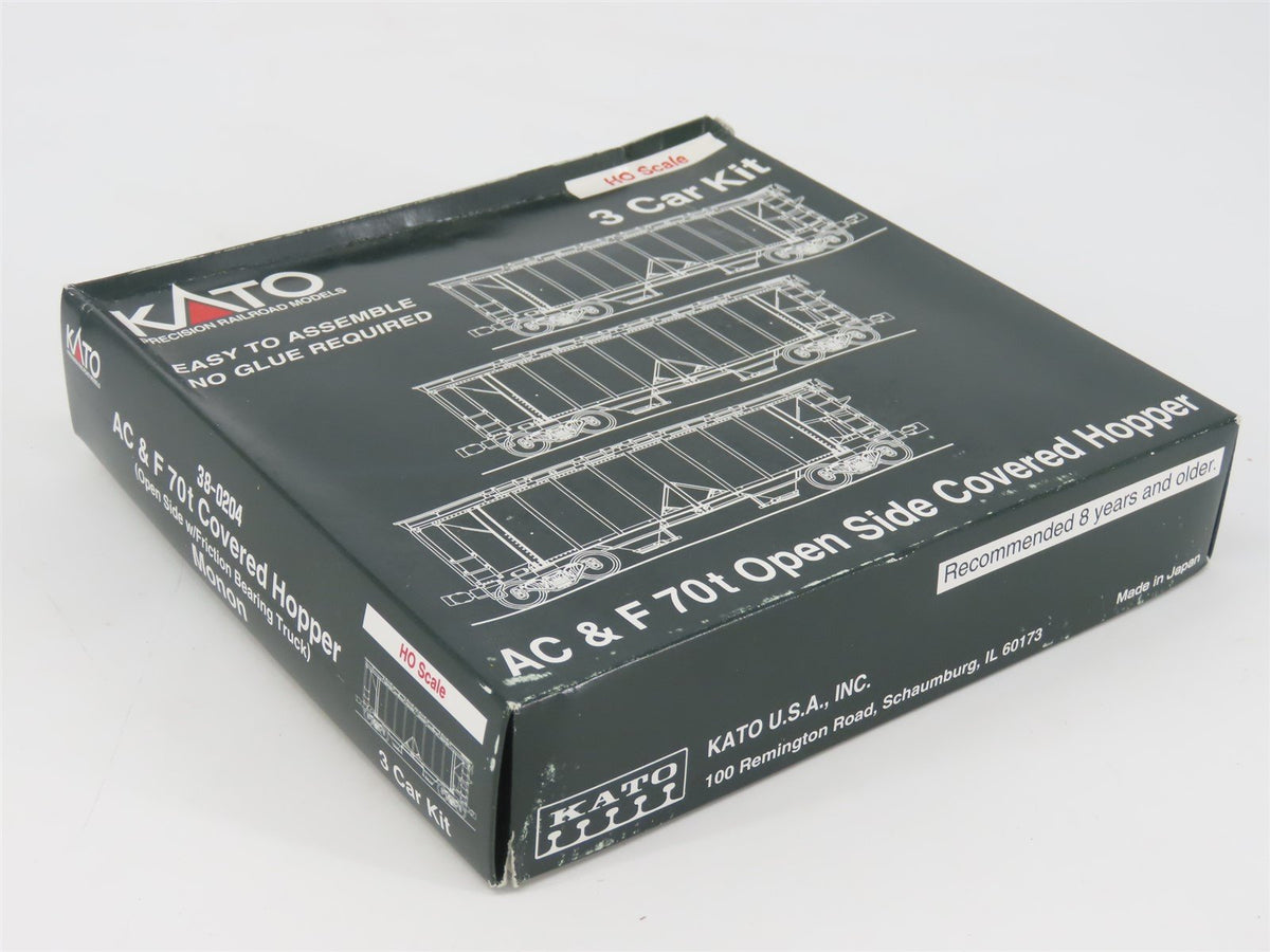 HO Scale Kato 38-0204 CIL Monon &quot;Hoosier Line&quot; 70-Ton Covered Hopper 3-Pack Kit
