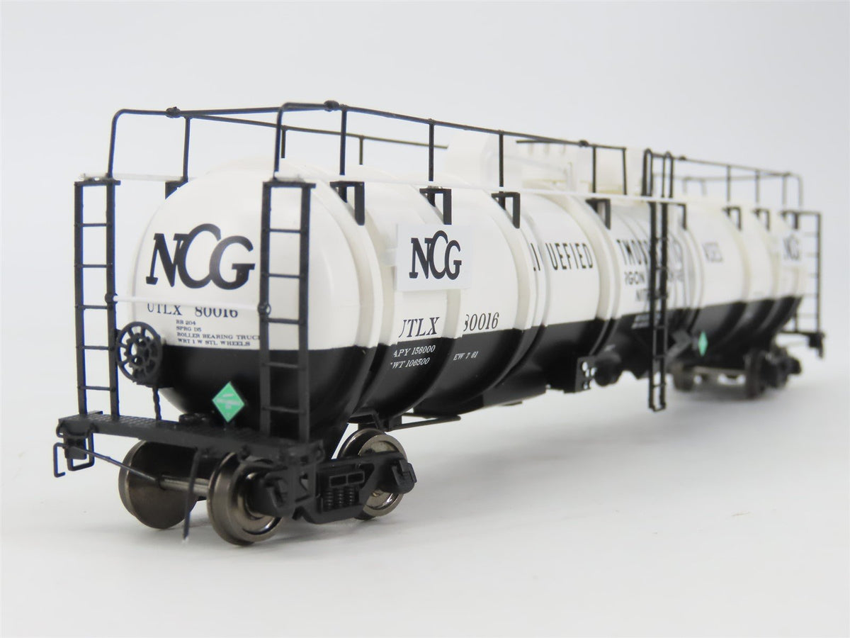 HO Scale Broadway Limited BLI 6106 UTLX NCG Liquefied Gas Cryogenic Tankcar 2-Pk