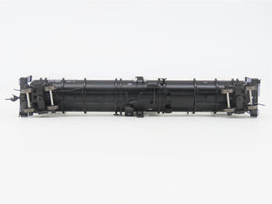 HO Scale Broadway Limited BLI 6106 UTLX NCG Liquefied Gas Cryogenic Tankcar 2-Pk