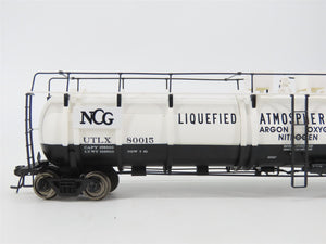 HO Scale Broadway Limited BLI 6106 UTLX NCG Liquefied Gas Cryogenic Tankcar 2-Pk