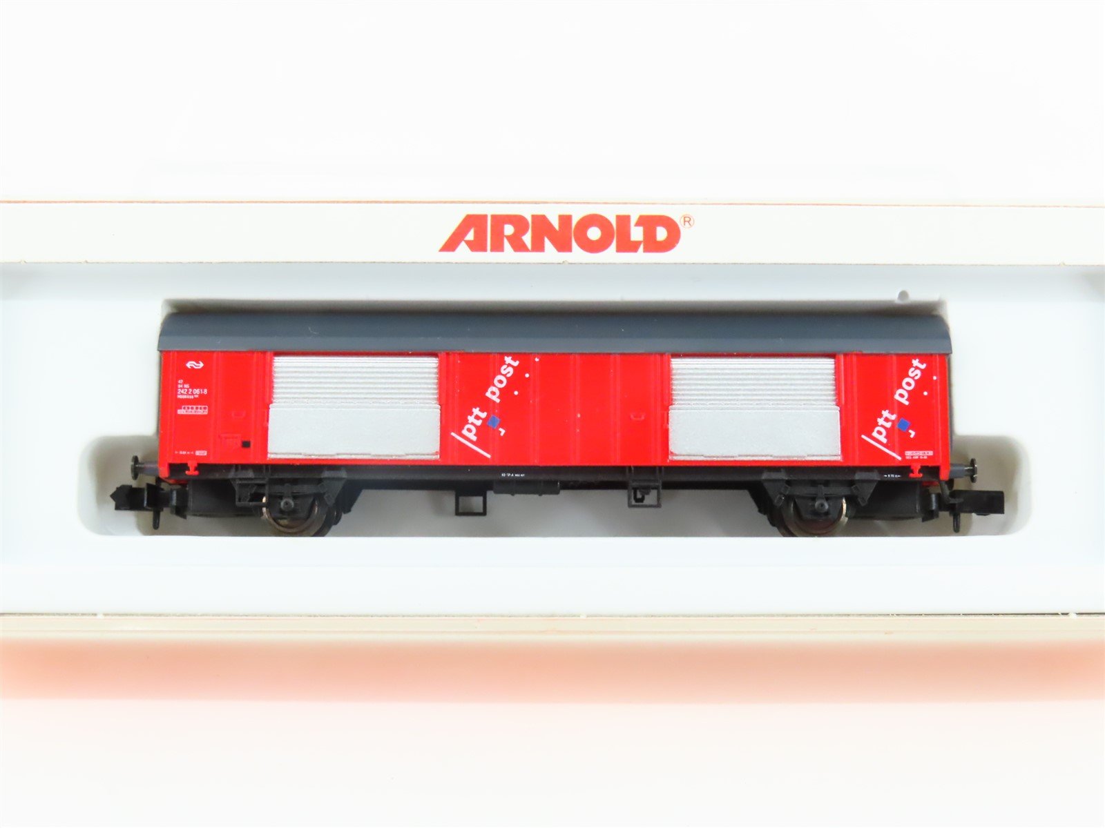 N Scale Arnold 4214 PTT Post Box Car