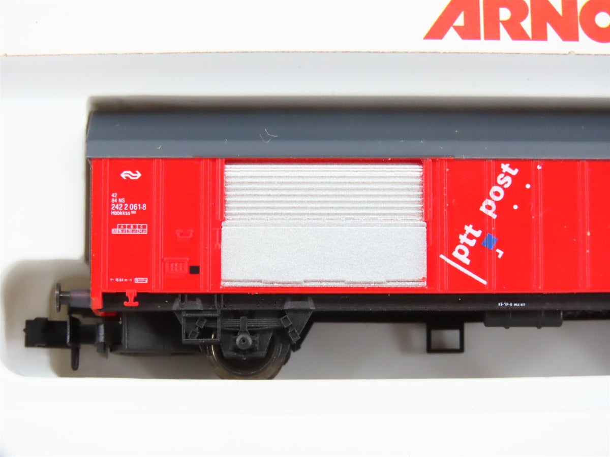 N Scale Arnold 4214 PTT Post Box Car