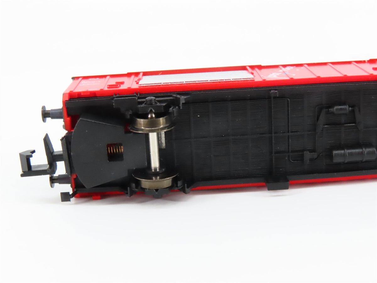 N Scale Arnold 4214 PTT Post Box Car