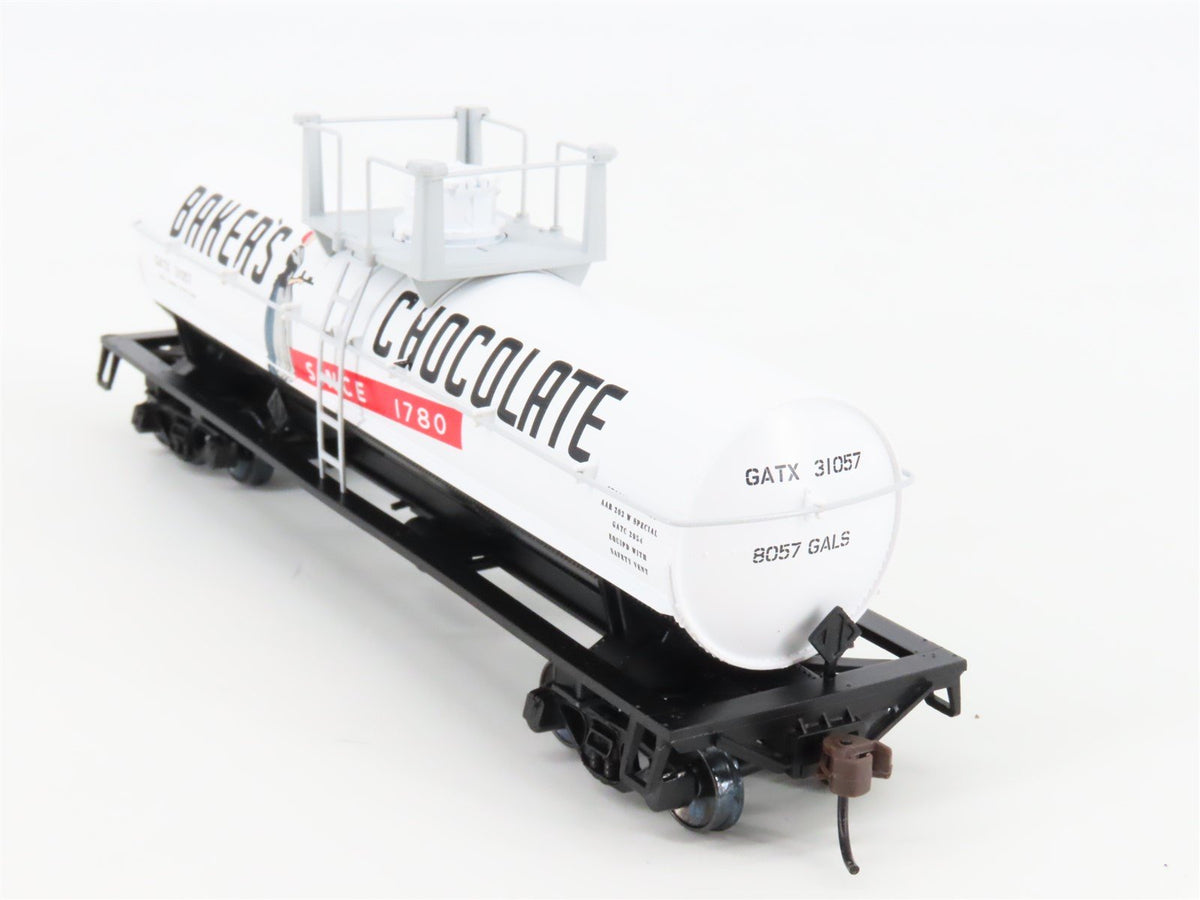 HO Scale Athearn 7276 GATX Bakers Chocolate Single Dome Chemical Tankcar #31057