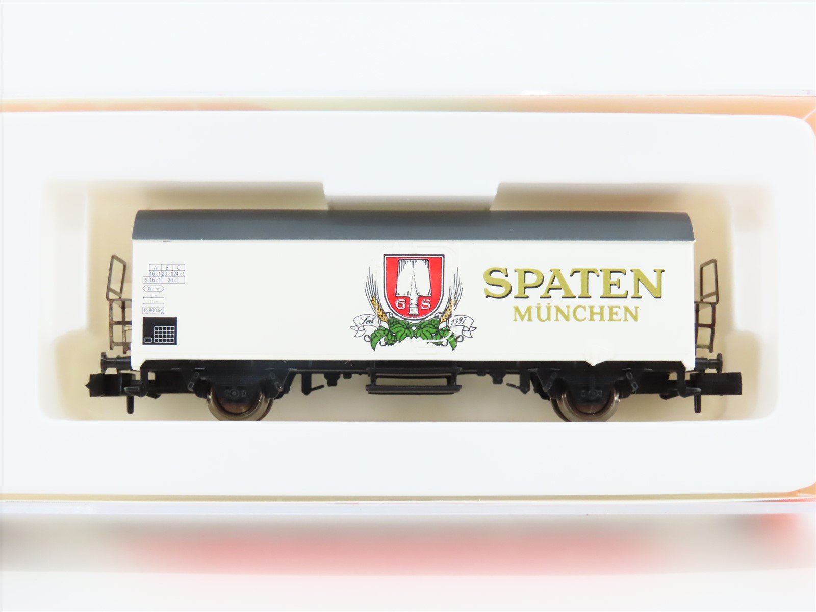 N Scale Arnold 4110 Spaten Munchen Refrigerated Beer Car