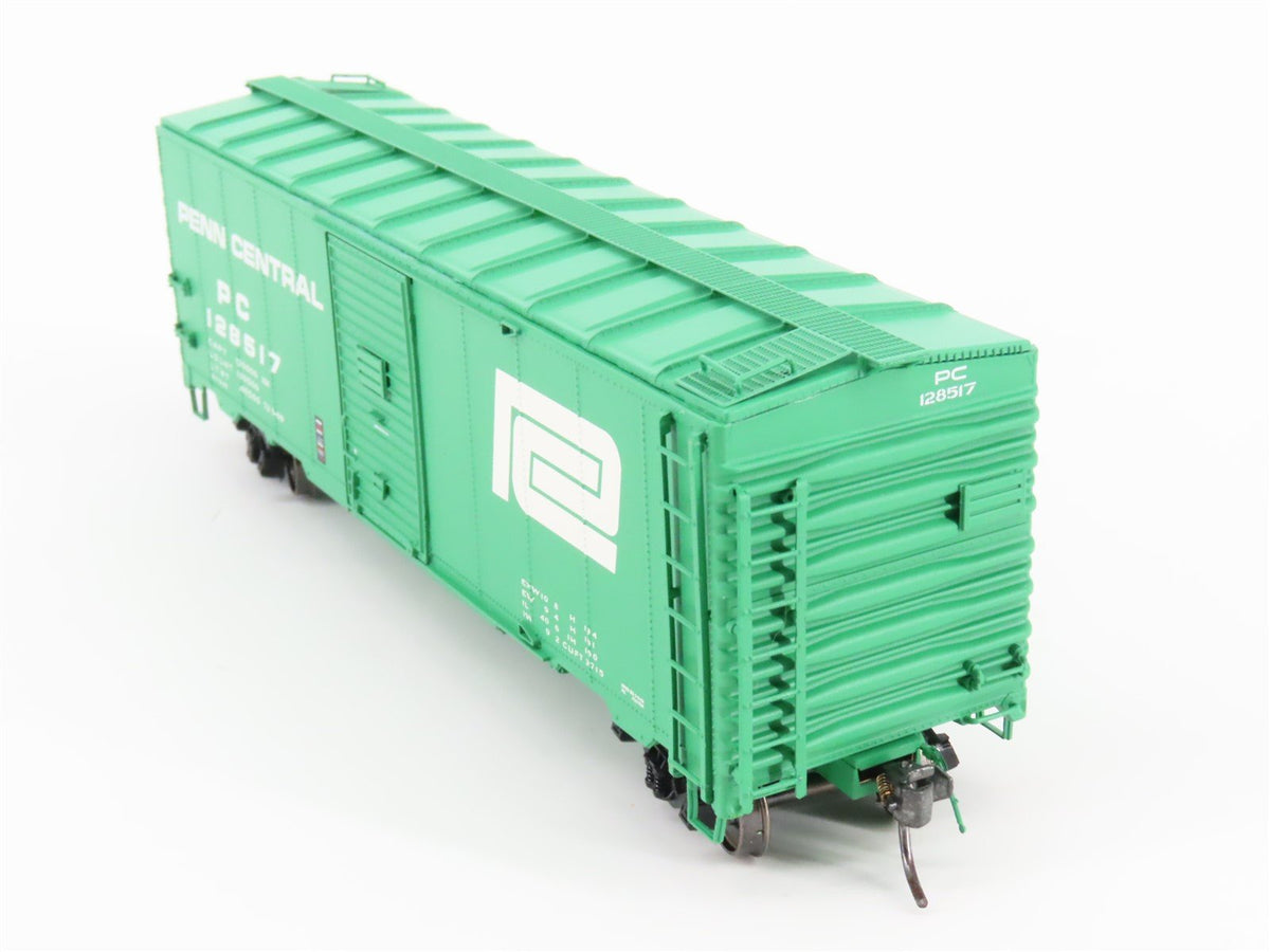 HO Scale Intermountain 45784-06 PC Penn Central 40&#39; Postwar Boxcar #128517