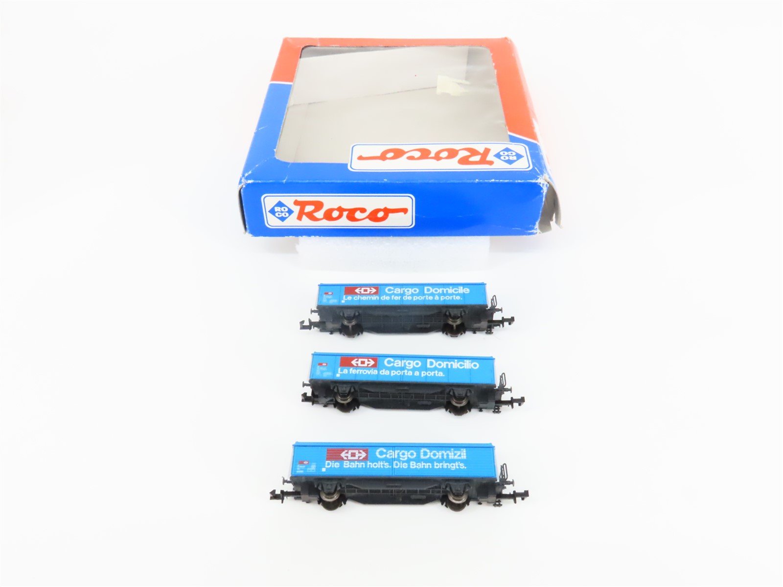 N Scale Roco 24009 SBB-CFF Cargo Domicile Sliding Wall Wagon 3-Pack