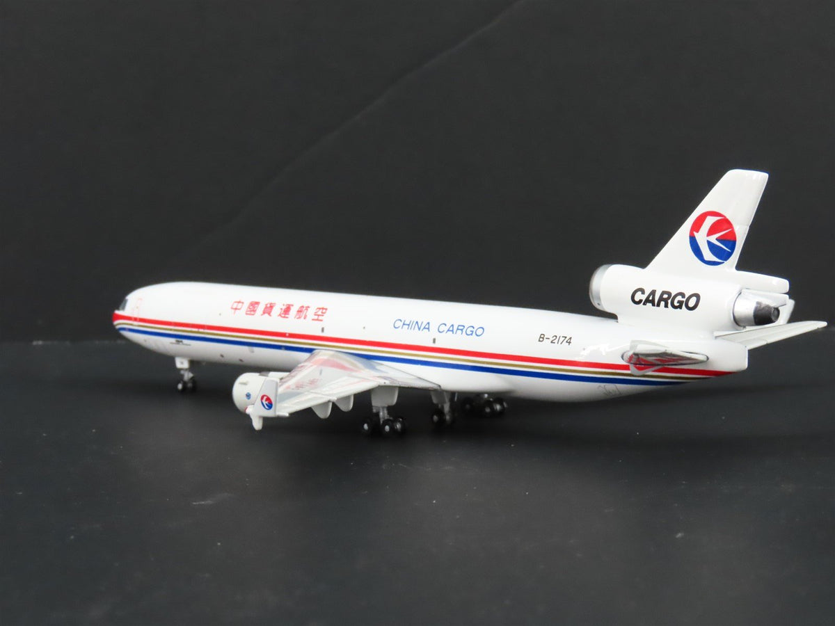 1:400 Aero Classics Die-Cast China Cargo McDonnell Douglas MD-11F Airliner