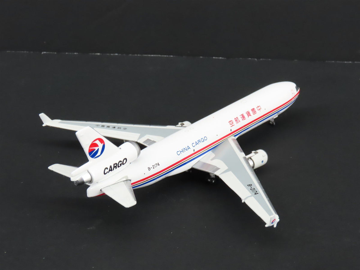 1:400 Aero Classics Die-Cast China Cargo McDonnell Douglas MD-11F Airliner