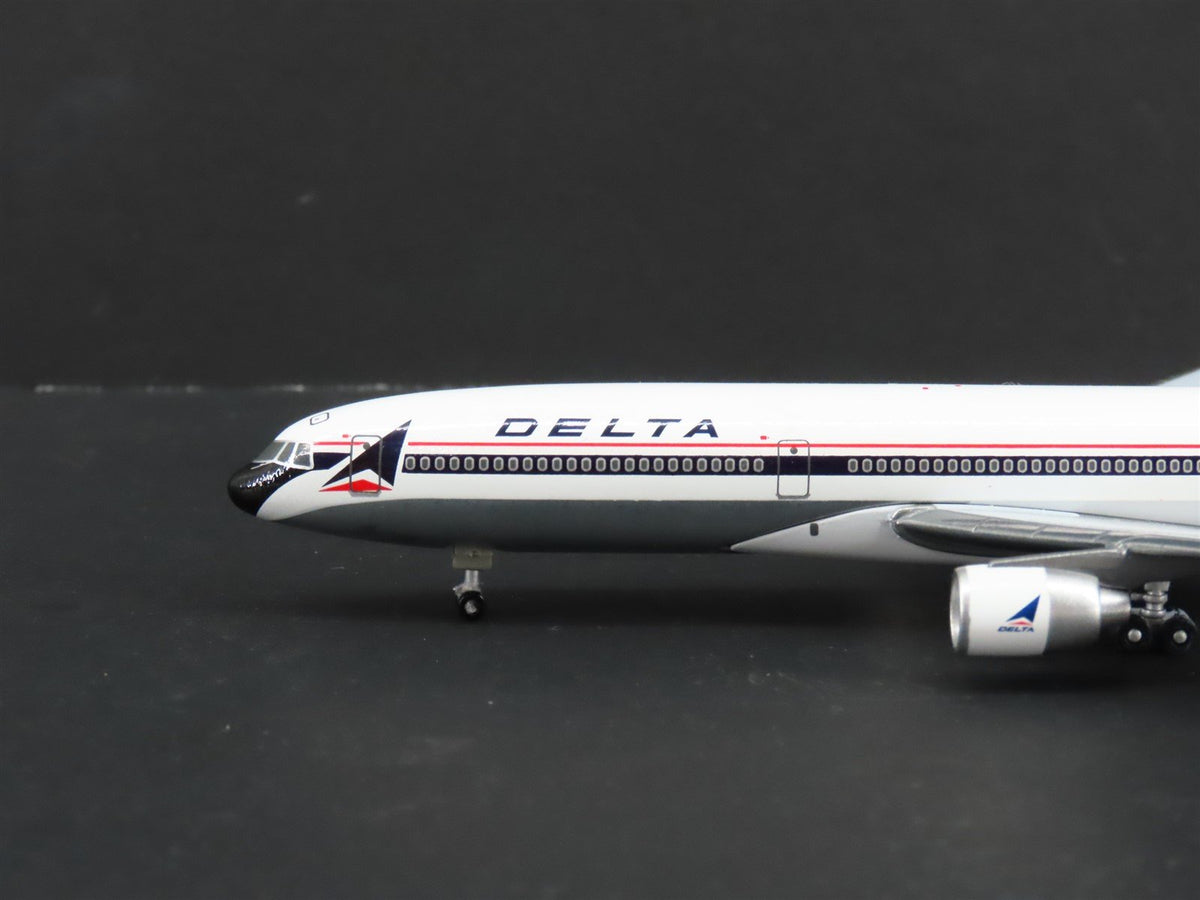 1:400 Gemini Jets GJDAL037A Die-Cast Delta Lockheed L-1011-385-1 Airliner
