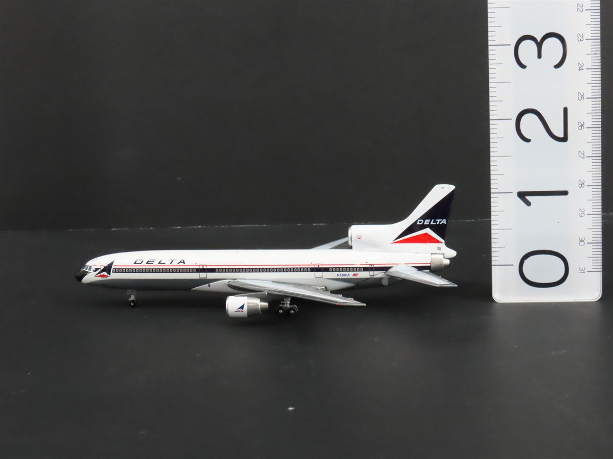 1:400 Gemini Jets GJDAL037A Die-Cast Delta Lockheed L-1011-385-1 Airliner