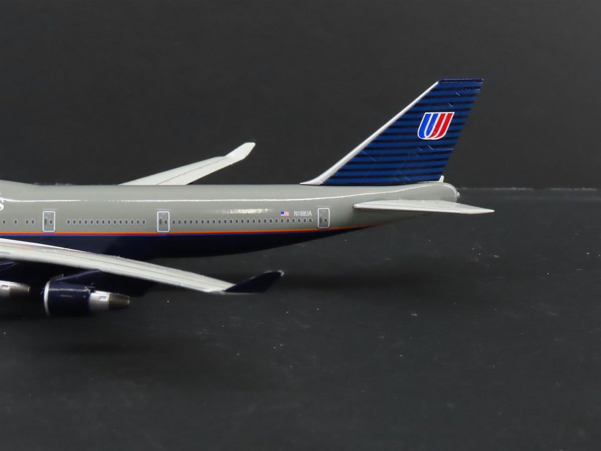 1:400 Dragon Wings 55429 Die-Cast United Airlines Rush Hour 2 B747-422 Airliner