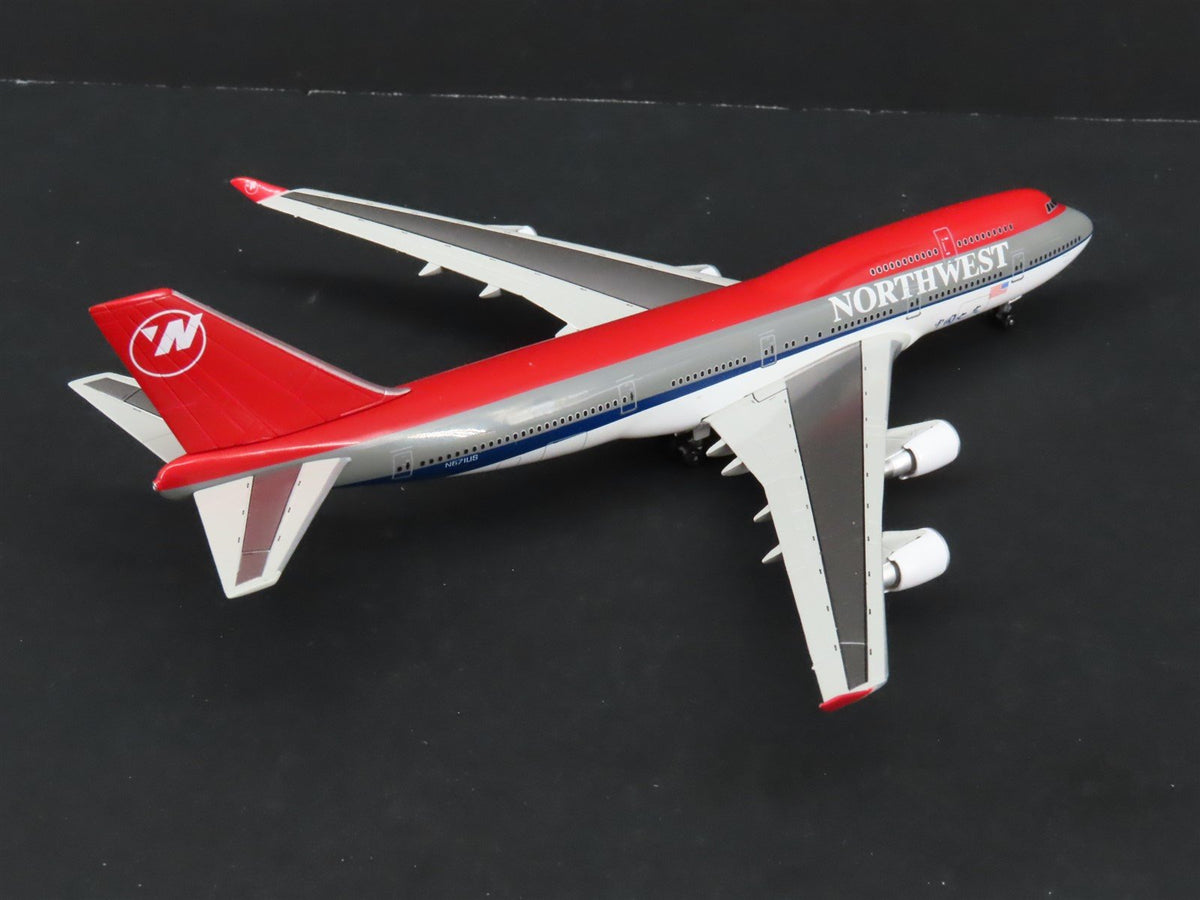1:400 Dragon Wings 55470 Die-Cast Northwest Airlines Boeing 747-400 Airliner