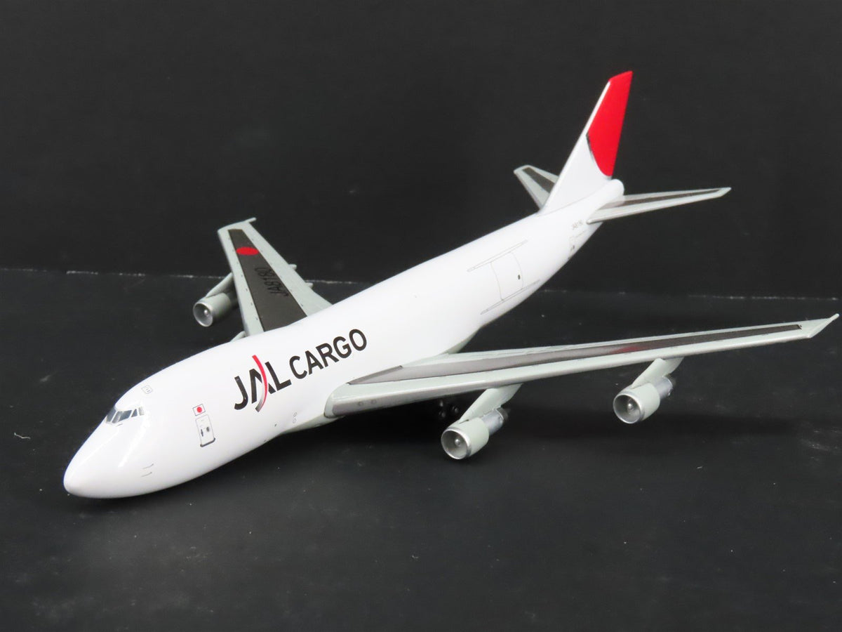 1:400 Dragon Wings 55487 Die-Cast Japan Airlines Boeing 747-200F Airliner