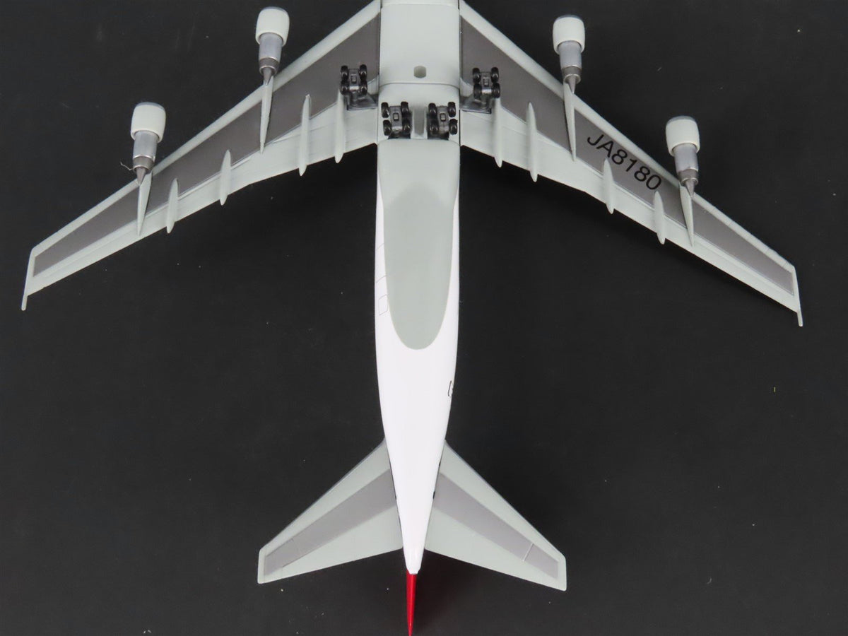 1:400 Dragon Wings 55487 Die-Cast Japan Airlines Boeing 747-200F Airliner