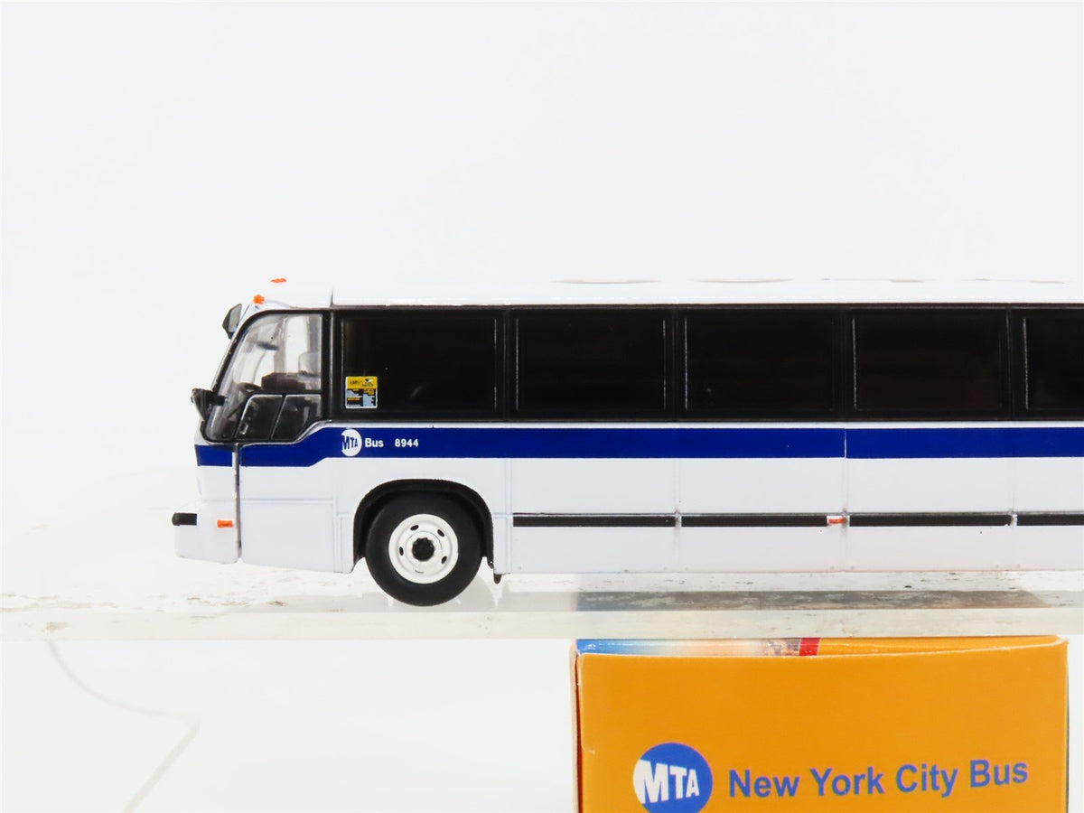 1:87 Iconic Replicas Die-Cast 87-0397 MTA New York City TMC RTS Transit Bus