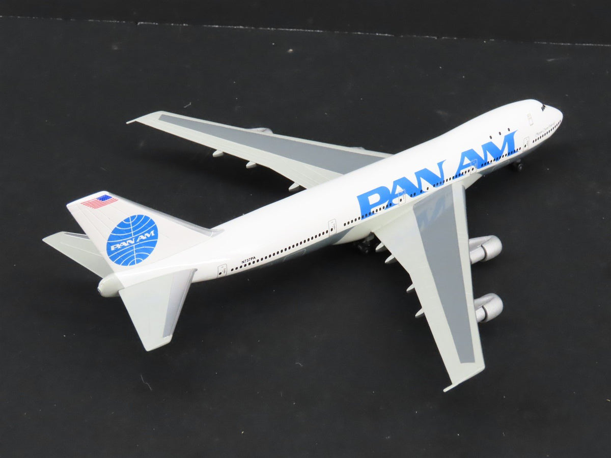 1:400 Dragon Wings Premiere 55084 Die-Cast Pan Am B747-200F Airliner N737PA