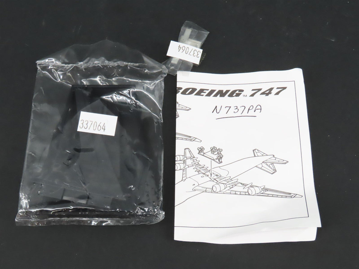 1:400 Dragon Wings Premiere 55084 Die-Cast Pan Am B747-200F Airliner N737PA