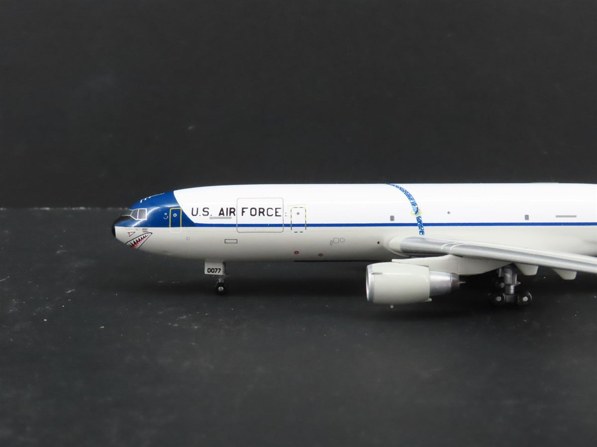 1:400 Dragon Wings 55473 Die-Cast USAF Great White KC-10 Extender Airliner
