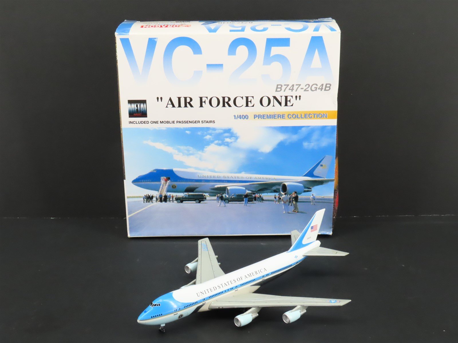 1:400 Dragon Wings 55110 DieCast USAF Air Force One VC-25A B747-2G4B Airliner