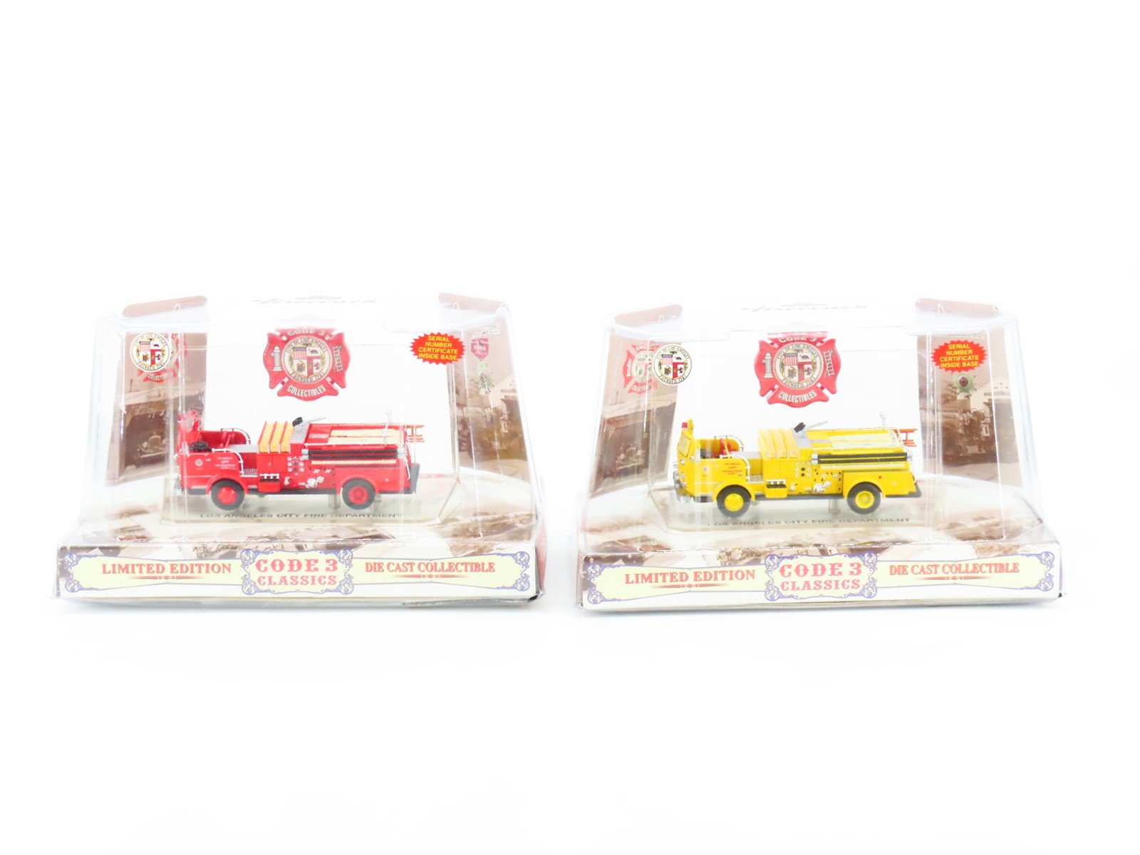 1:64 Scale Code 3 #12951 Die-Cast City of LA Crown Pumper Fire Engine 2-Unit Set