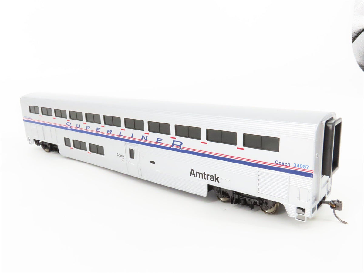 HO Walthers 932-6163 AMTK Amtrak Ph IV Superliner I Coach Passenger #34087