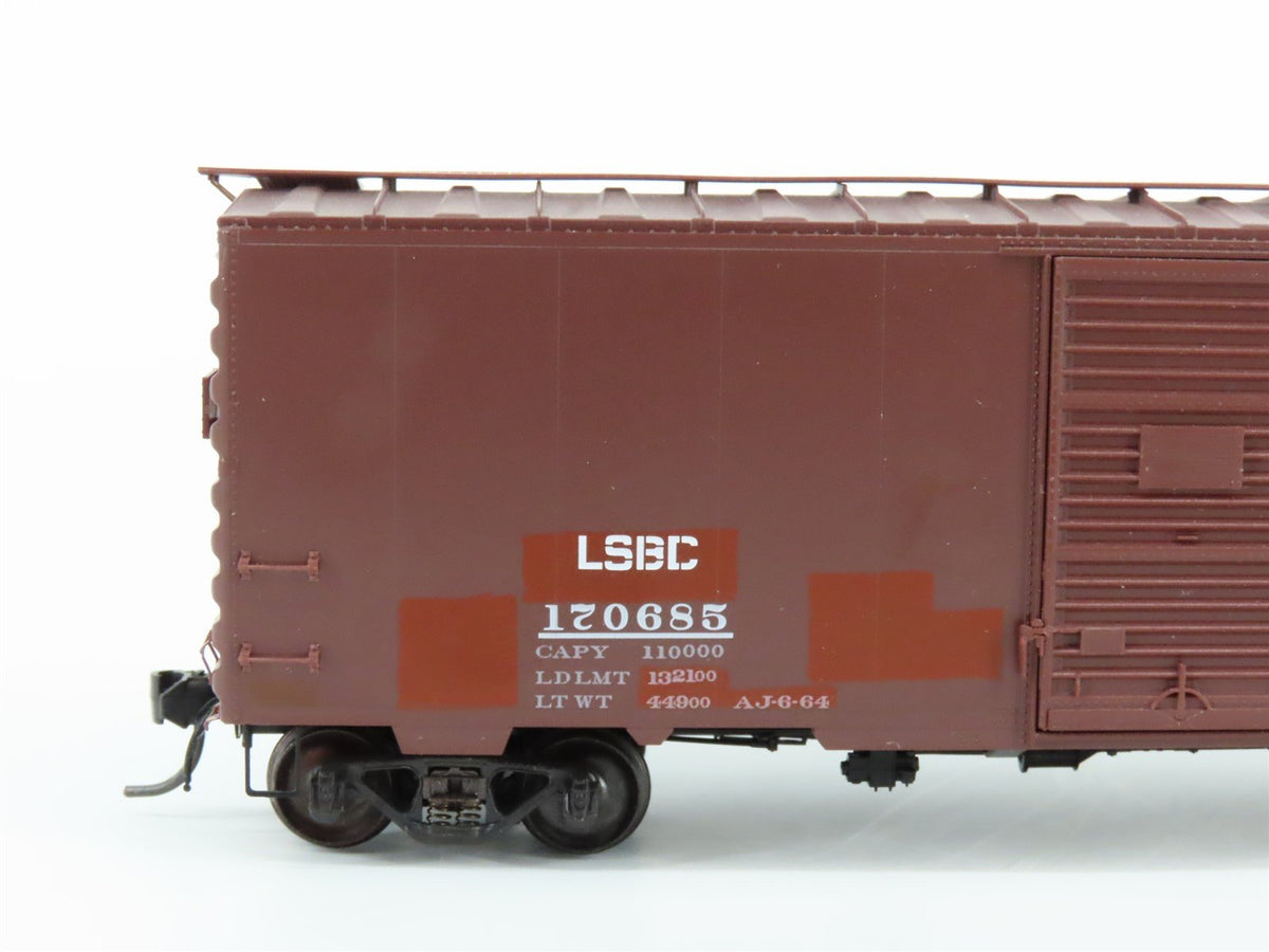 HO Scale Kadee 4019 LSBC Patched 40&#39; PS-1 Box Car #170685 w/ Graffiti