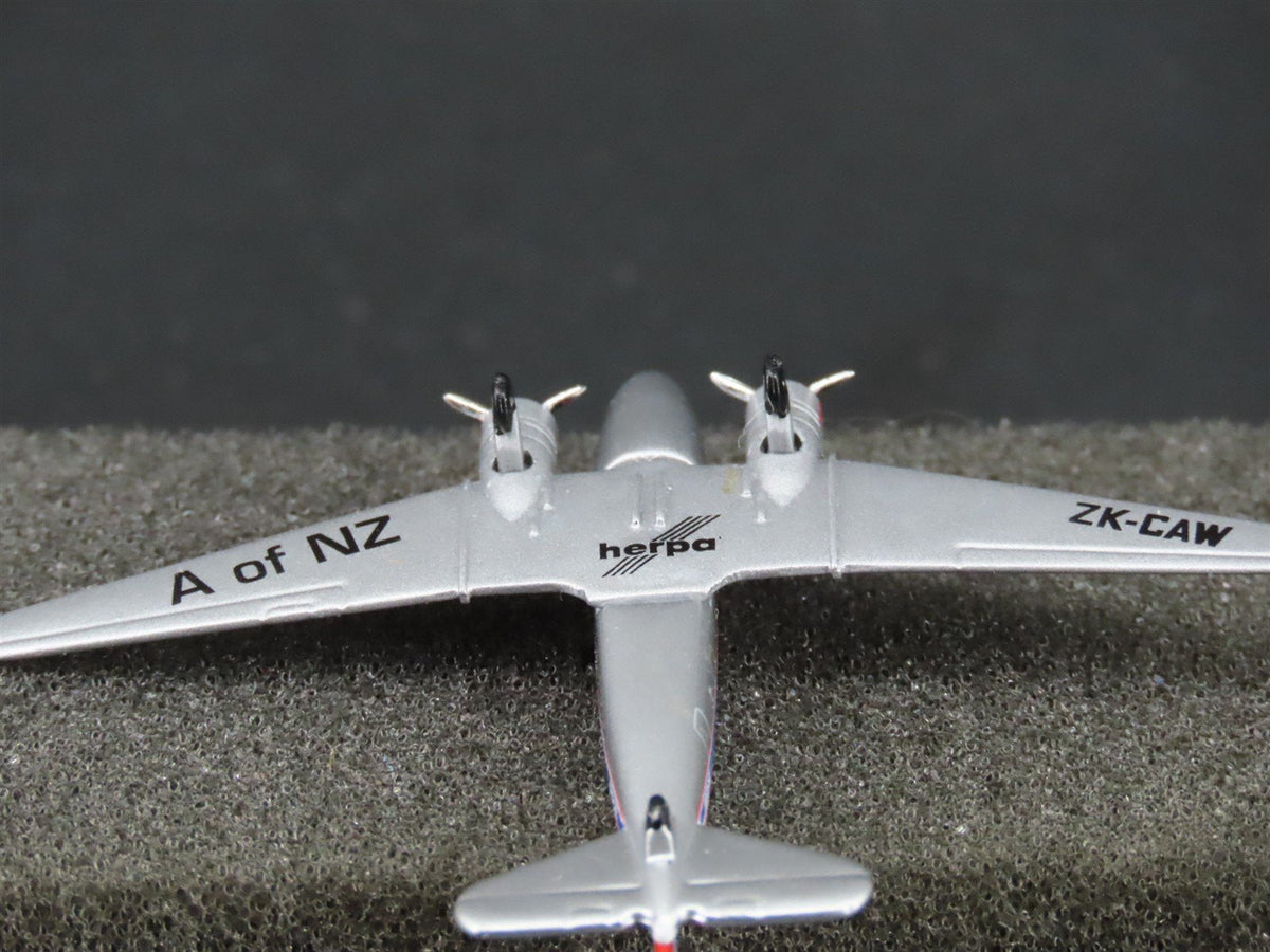 1:500 Herpa 500210 Die-Cast &quot;A of NZ&quot; New Zealand Douglas DC-3 Airliner ZK-CAW