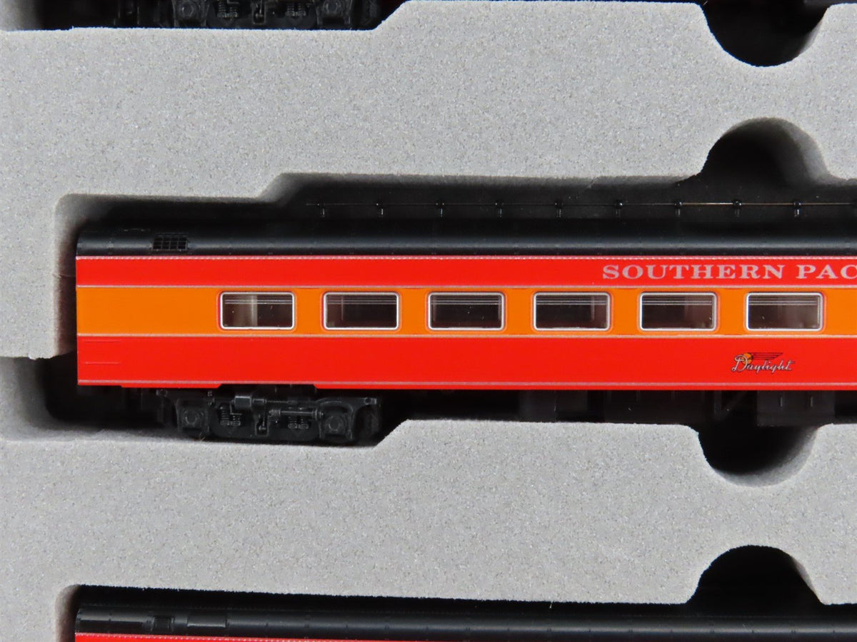 N KATO 106-019 SP Southern Pacific Daylight Smooth Side 6-Car Passenger Set