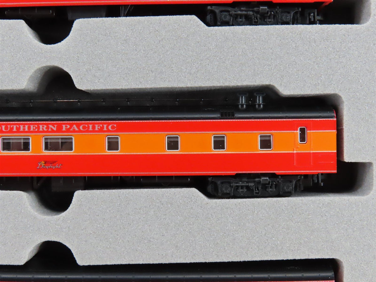 N KATO 106-019 SP Southern Pacific Daylight Smooth Side 6-Car Passenger Set