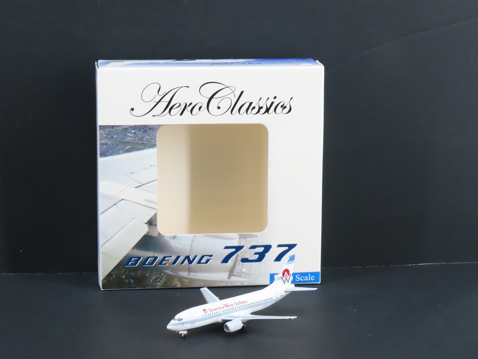 1:400 Scale Aero Classics 24009/1578 Die-Cast America West B-737-3G7 #N302AW